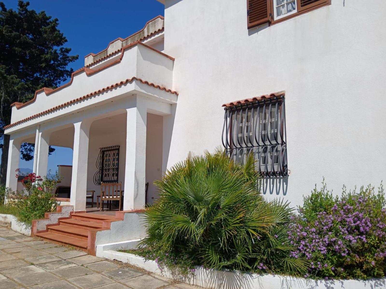 Villa Nunziatella Badia Trappeto  Δωμάτιο φωτογραφία