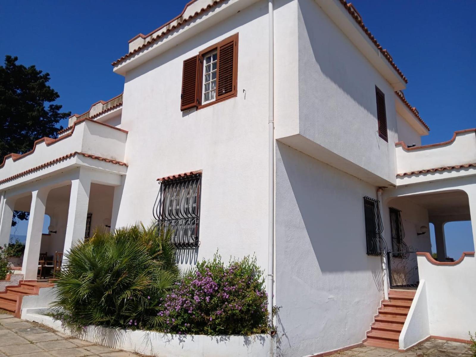 Villa Nunziatella Badia Trappeto  Δωμάτιο φωτογραφία